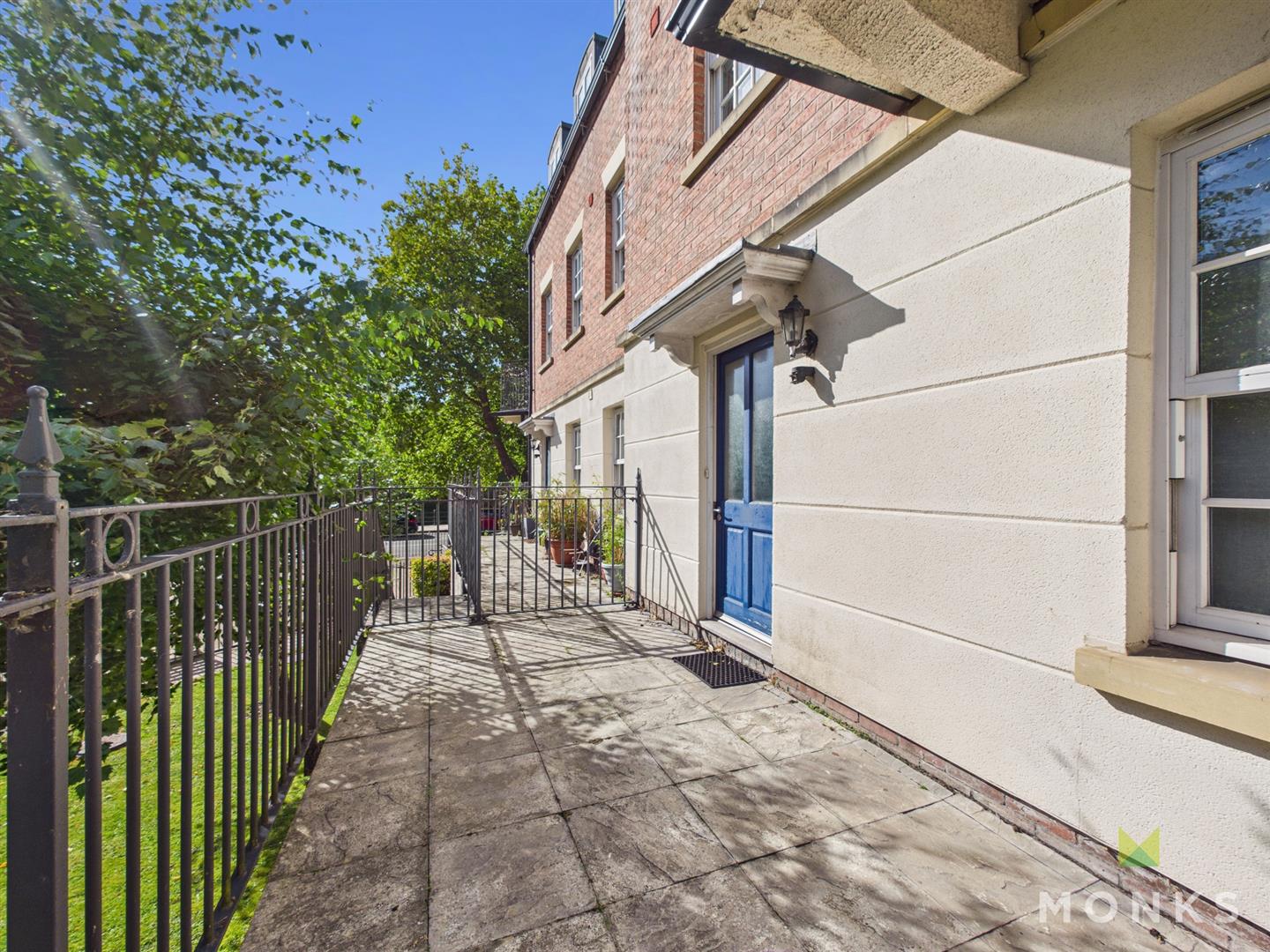 33 Benbow Quay, Shrewsbury, SY1 2DL Let Agreed